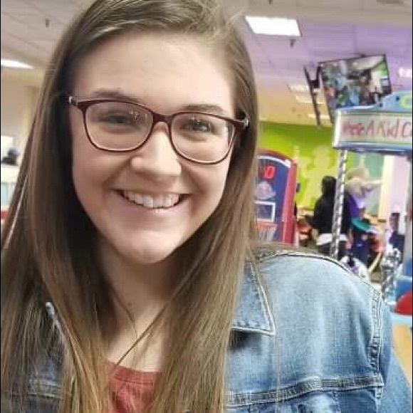 Meet The Posher💕 - Picture 1 of 4